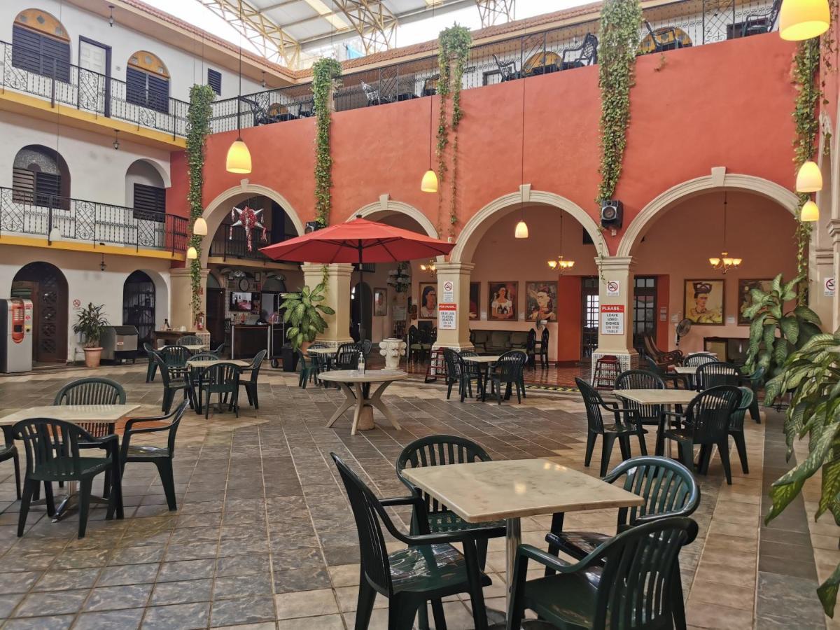 Hotel Doralba Inn ميريدا المظهر الخارجي الصورة