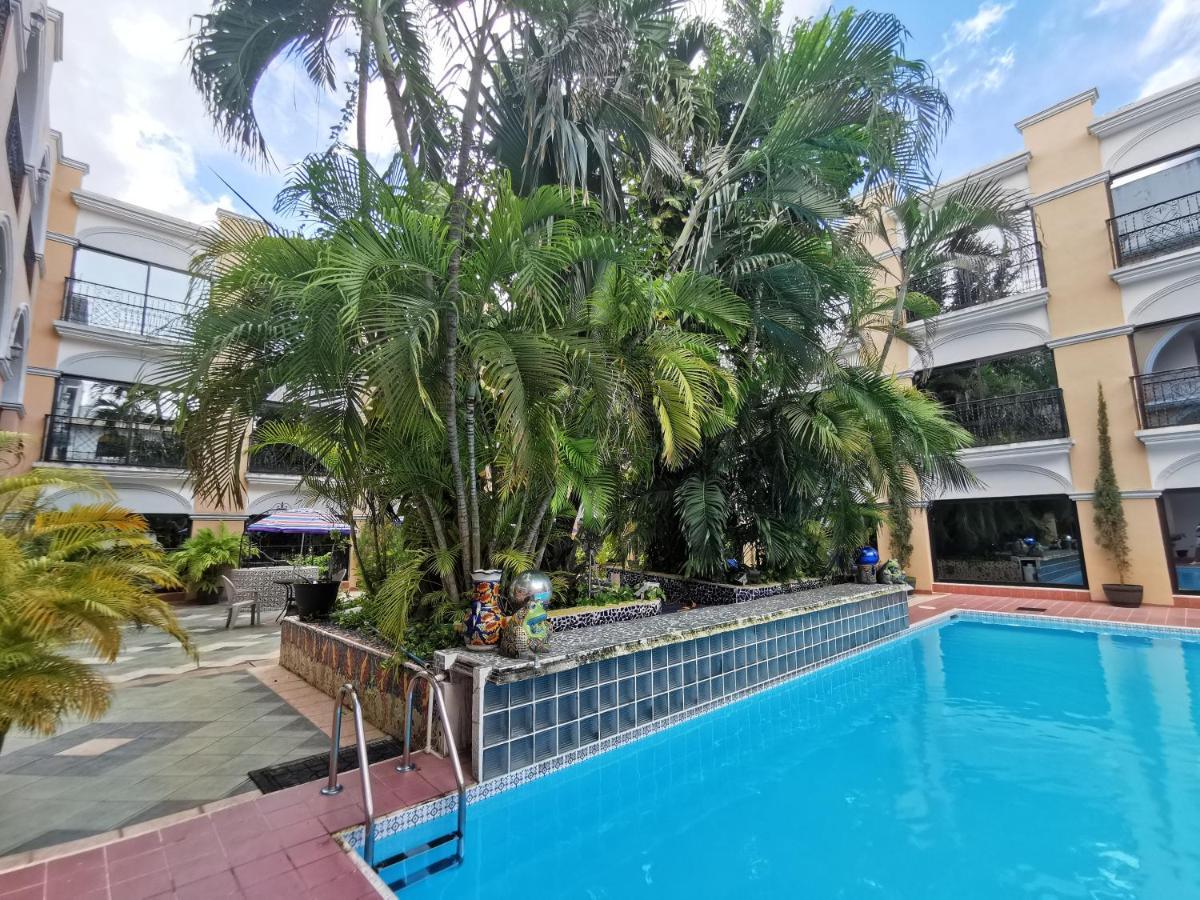 Hotel Doralba Inn ميريدا المظهر الخارجي الصورة
