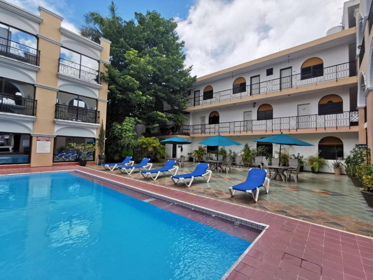 Hotel Doralba Inn ميريدا المظهر الخارجي الصورة