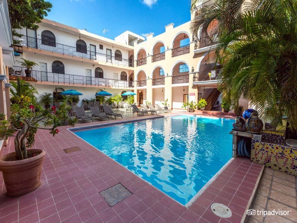 Hotel Doralba Inn ميريدا المظهر الخارجي الصورة