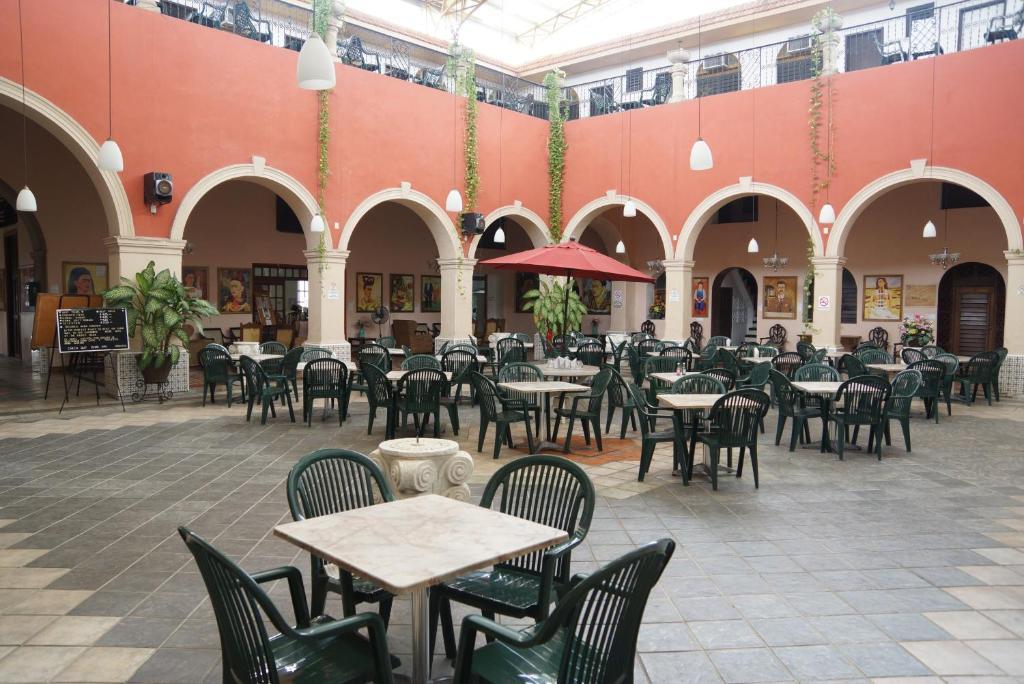 Hotel Doralba Inn ميريدا المظهر الخارجي الصورة