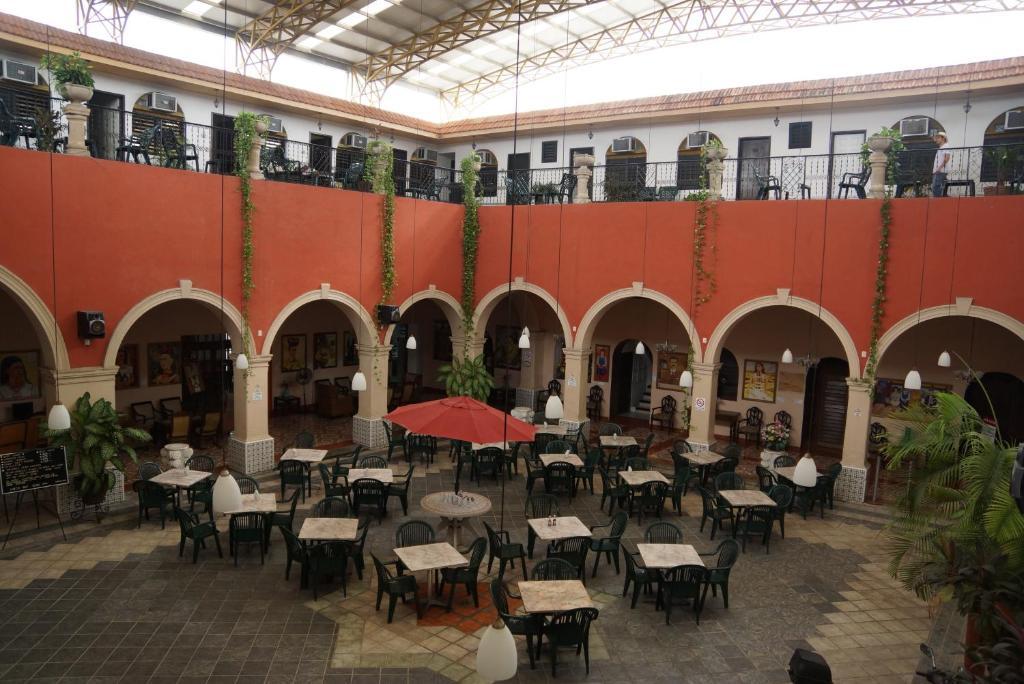 Hotel Doralba Inn ميريدا المظهر الخارجي الصورة